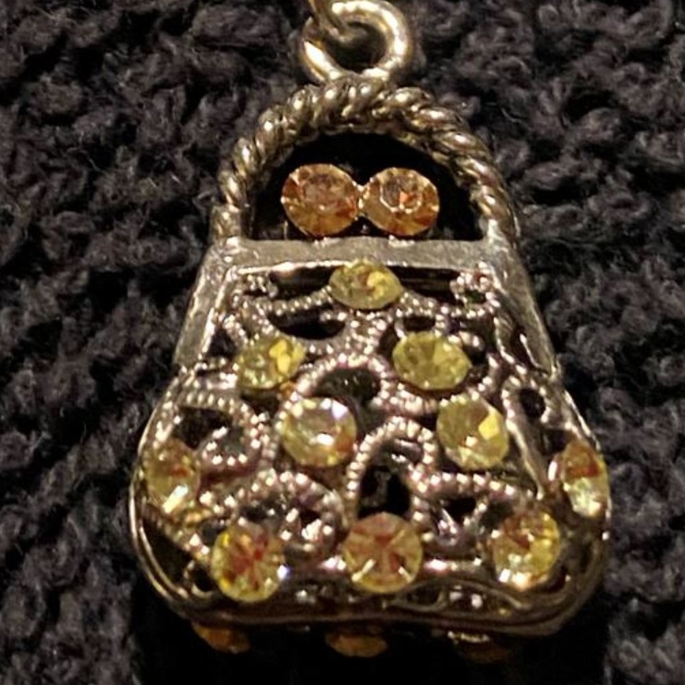 Purse pendent